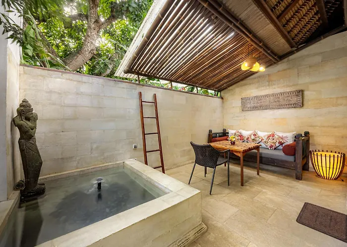 Karmagali Adults Only & Private Pool Family 4* サヌール