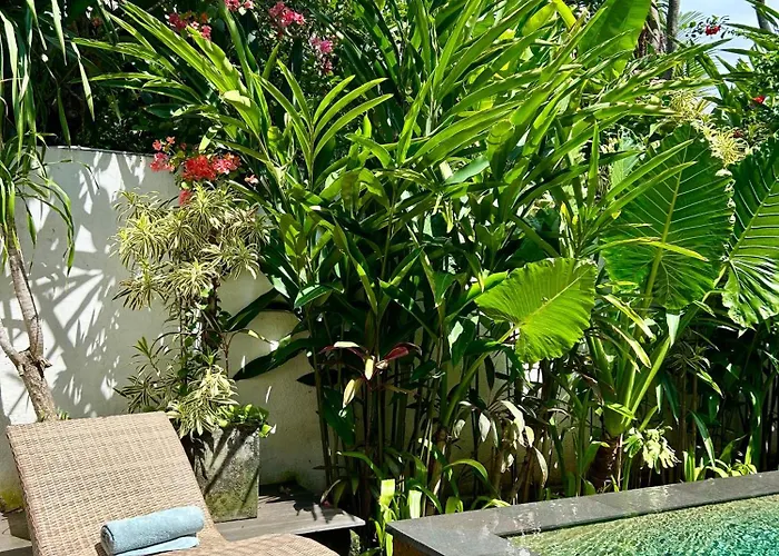 Karmagali Adults Only & Private Pool Family ホテル サヌール