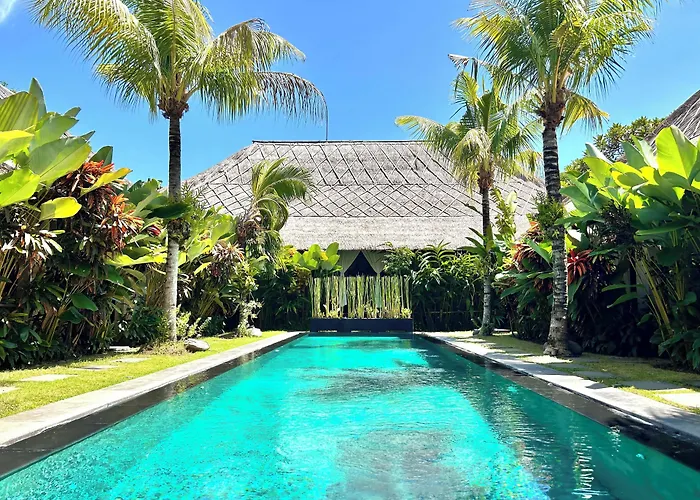 Karmagali Adults Only & Private Pool Family سانور